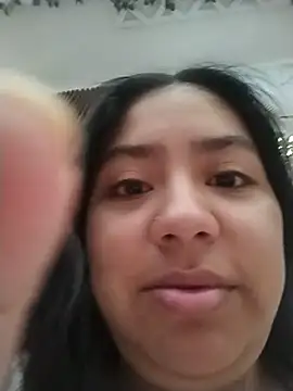Noa Baker online show from 05/27/26, 12:12