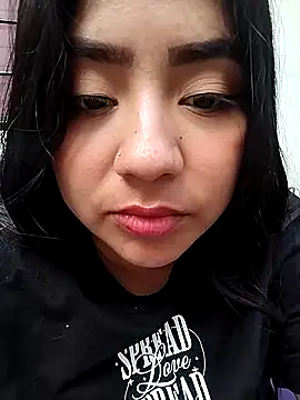 Noa Baker online show from 05/22/26, 01:20
