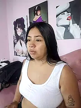 Noa Baker online show from 04/21/26, 12:12