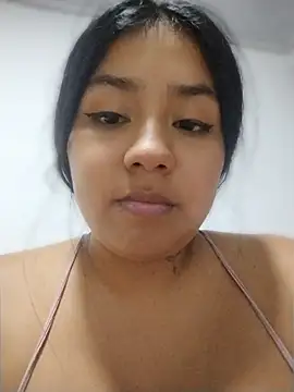 Noa Baker online show from 06/02/26, 01:05