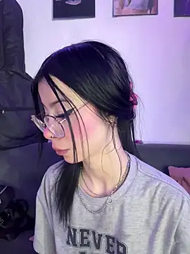 Snapshot of violettahotass chatting on 02/17/26, 01:52 violettahotass online show from 02/17/26, 01:52