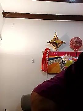 yoahotpetrafiery online show from 04/04/26, 03:02