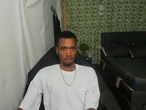 Kofi exotic 2 online show from 06/17/26, 12:32