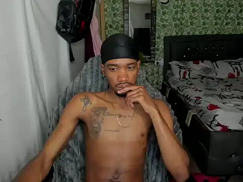 Snapshot of Kofi_exotic_2 chatting on 05/29/26, 04:46 Kofi exotic 2 online show from 05/29/26, 04:46