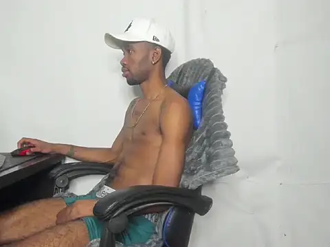 Kofi exotic 2 online show from 06/20/26, 07:41