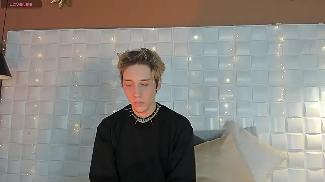 DannyParker  online show from 02/10/26, 02:10