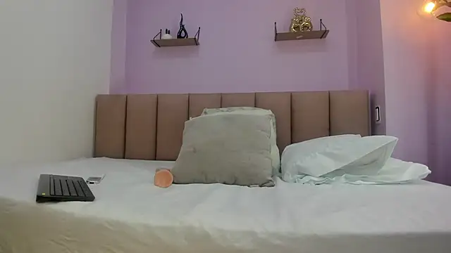 sam doll  online show from 03/06/26, 07:31