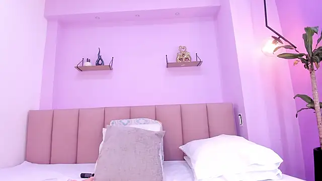 sam doll  online show from 03/10/26, 07:18