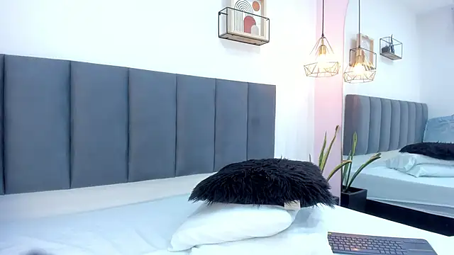 sam doll  online show from 06/01/26, 07:13