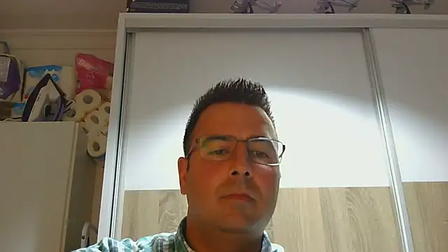 Snapshot of VanillaTime78-Jorge chatting on 03/19/26, 09:37 VanillaTime78-Jorge online show from 03/19/26, 09:37