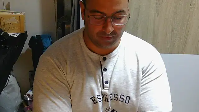 Snapshot of VanillaTime78-Jorge chatting on 03/25/26, 09:57 VanillaTime78-Jorge online show from 03/25/26, 09:57
