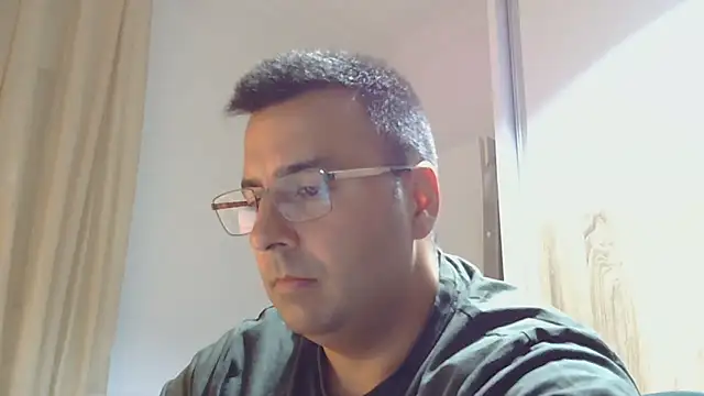 Snapshot of VanillaTime78-Jorge chatting on 05/12/26, 11:11 VanillaTime78-Jorge online show from 05/12/26, 11:11