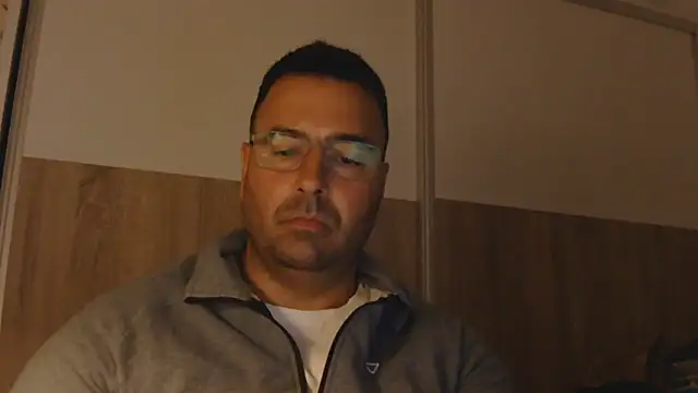 Snapshot of VanillaTime78-Jorge chatting on 04/30/26, 08:57 VanillaTime78-Jorge online show from 04/30/26, 08:57