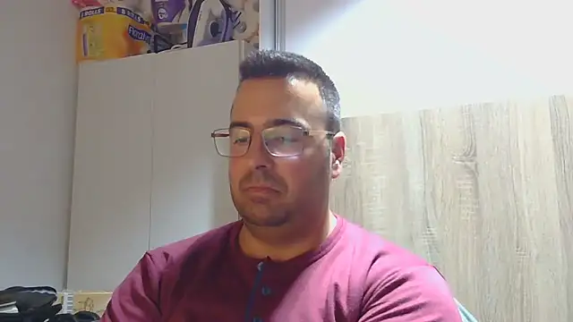 Snapshot of VanillaTime78-Jorge chatting on 04/14/26, 10:04 VanillaTime78-Jorge online show from 04/14/26, 10:04