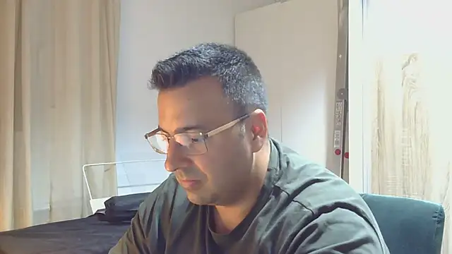 Snapshot of VanillaTime78-Jorge chatting on 05/13/26, 11:12 VanillaTime78-Jorge online show from 05/13/26, 11:12