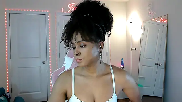 JazmineFoxx online show from 04/22/26, 05:42