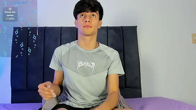 axxxel twink online show from 03/30/26, 12:56