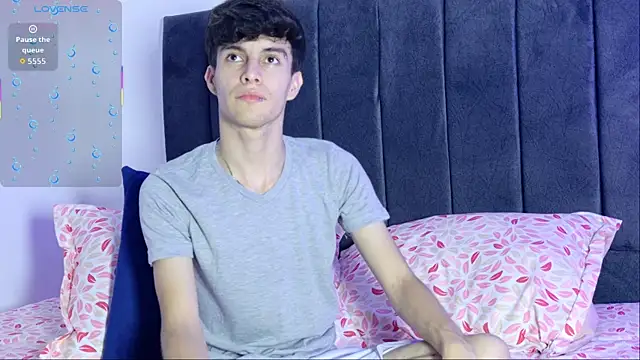axxxel twink online show from 05/30/26, 02:40