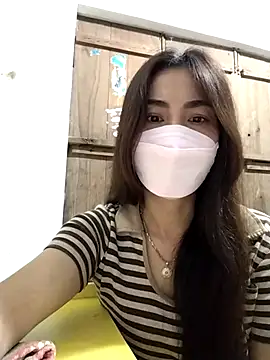 Baby-sexytits2026 online show from 04/09/26, 08:59