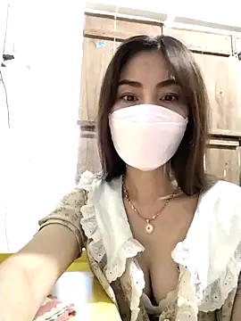 Baby-sexytits2026 online show from 05/13/26, 01:34