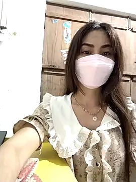 Baby-sexytits2026 online show from 05/06/26, 11:03