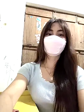 Baby-sexytits2026 online show from 05/15/26, 11:08