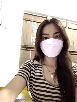 Baby-sexytits2026 online show from 04/01/26, 01:08