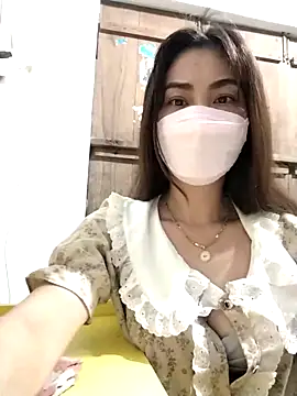 Baby-sexytits2026 online show from 05/03/26, 09:29