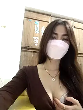 Baby-sexytits2026 online show from 04/07/26, 11:01