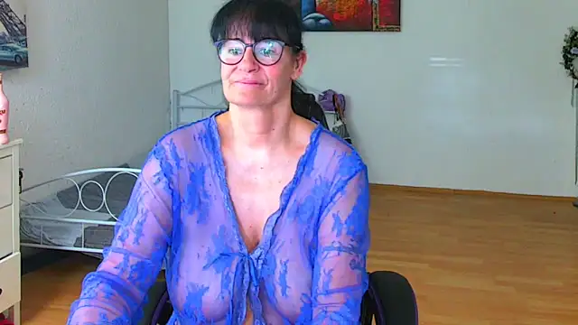 Sylly online show from 03/27/26, 10:05