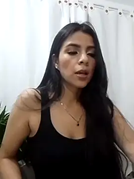 Snapshot of EvaMiranda chatting on 06/11/26, 04:09 EvaMiranda online show from 06/11/26, 04:09