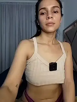 Snapshot of EvaMiranda chatting on 06/25/26, 03:15 EvaMiranda online show from 06/25/26, 03:15