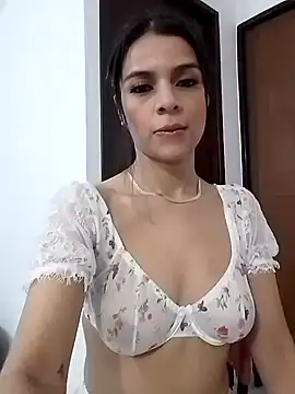 EvaMiranda online show from 06/03/26, 02:56
