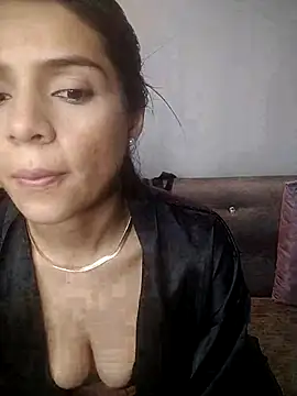 EvaMiranda online show from 03/26/26, 02:43