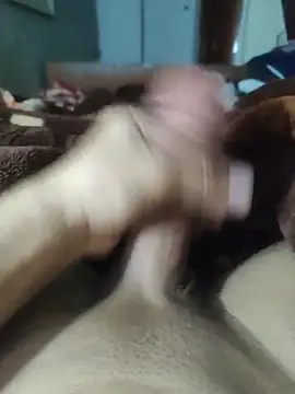 Snapshot of amirMohamed58 chatting on 03/03/26, 11:01 amirMohamed58 online show from 03/03/26, 11:01