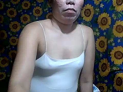 Sexy HotPussy4u online show from 05/04/26, 12:19