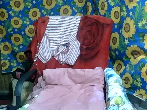 Sexy HotPussy4u online show from 05/12/26, 08:48