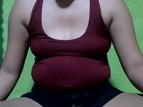 Snapshot of Sexy_HotPussy4u chatting on 02/12/26, 03:56 Sexy HotPussy4u online show from 02/12/26, 03:56