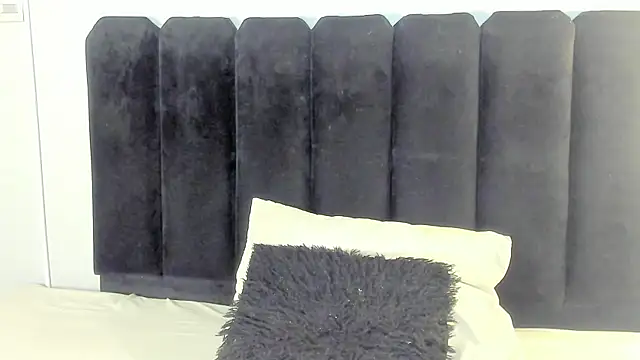 Amaranoir- online show from 04/14/26, 03:44