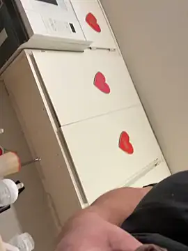 Skizm1986 online show from 02/11/26, 06:02