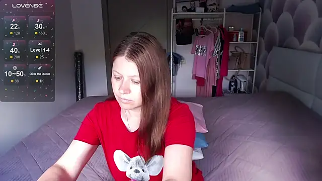 Aleksasamuii online show from 07/14/26, 07:46