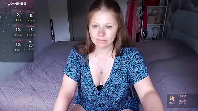 Aleksasamuii online show from 06/27/26, 05:57