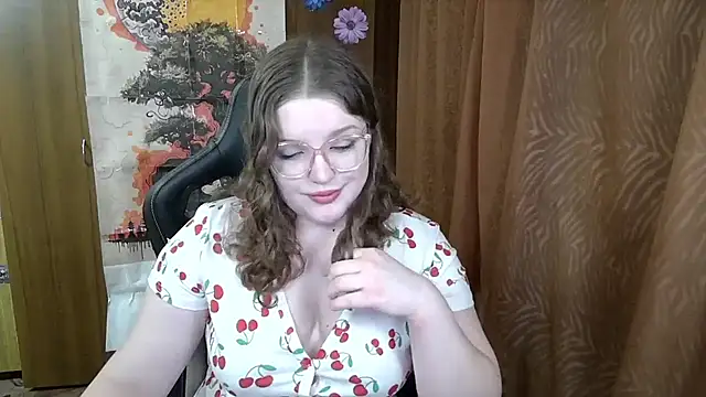 Teasing Dora online show from 03/19/26, 07:14