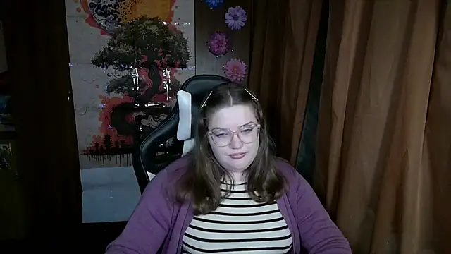 Teasing Dora online show from 04/15/26, 08:42