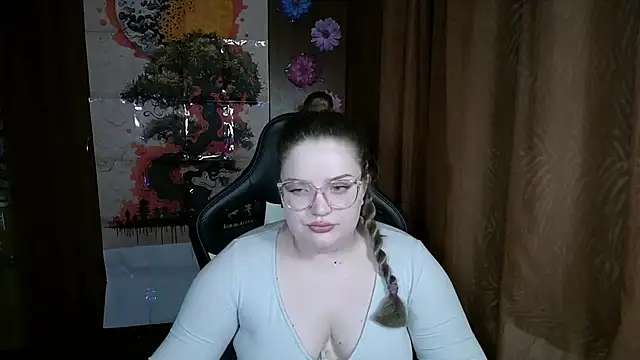 Teasing Dora online show from 04/13/26, 01:20