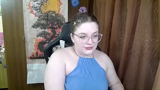 Teasing Dora online show from 03/14/26, 04:57