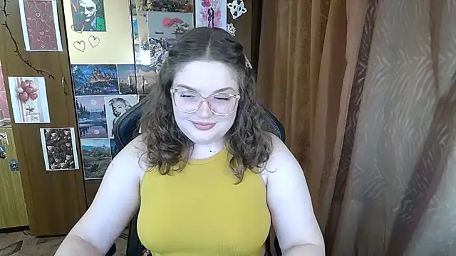 Snapshot of Teasing_Dora chatting on 02/16/26, 05:11 Teasing Dora online show from 02/16/26, 05:11