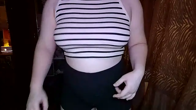 Snapshot of Teasing_Dora chatting on 02/09/26, 06:33 Teasing Dora online show from 02/09/26, 06:33