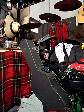 AllucyLu online show from 04/24/26, 12:34