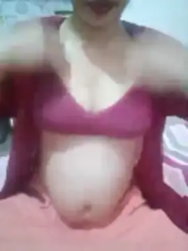 Snapshot of khushi_rawat chatting on 02/01/26, 03:54 khushi rawat online show from 02/01/26, 03:54